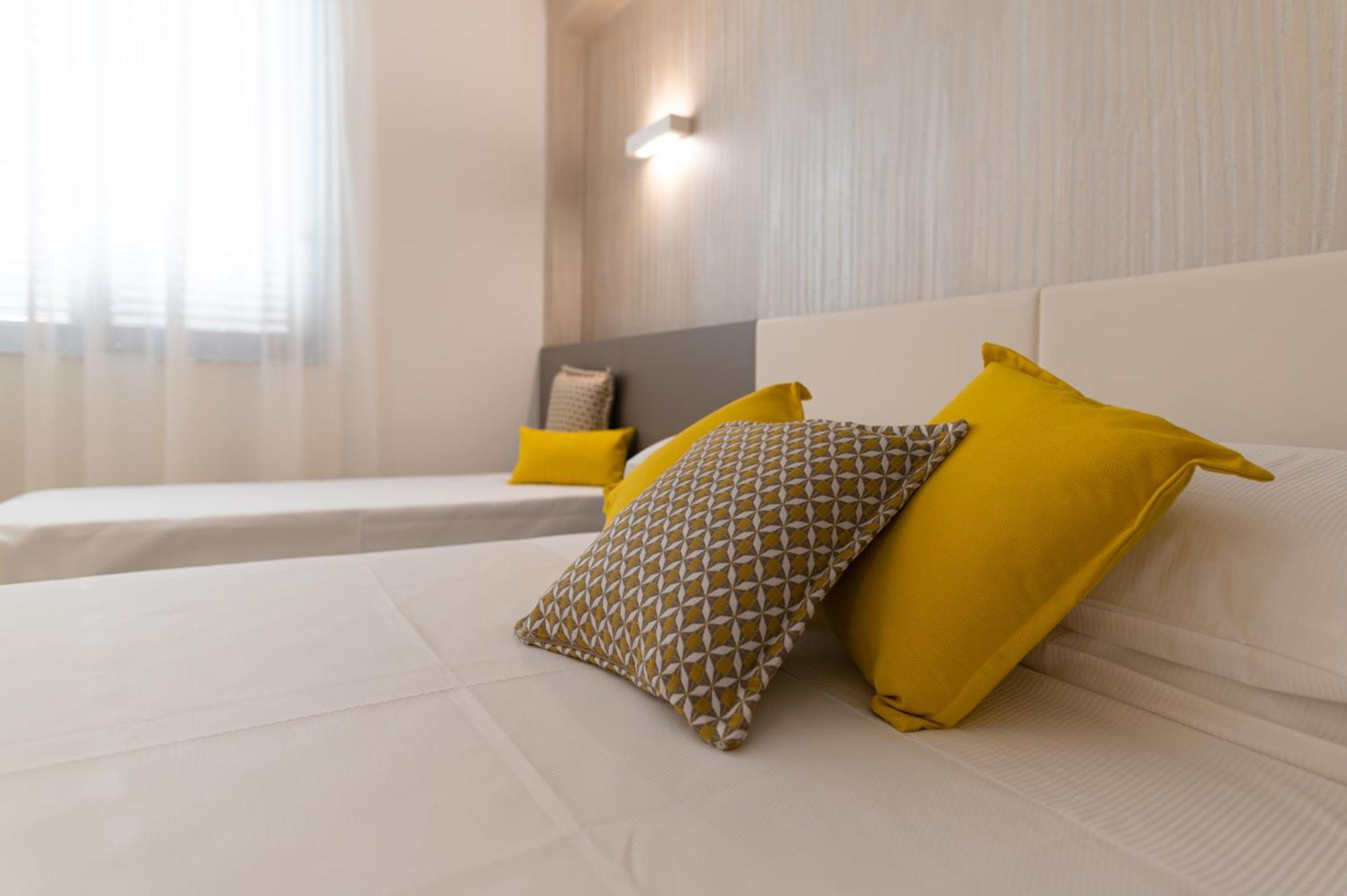 Marty Luxury Bed & Breakfast 2*