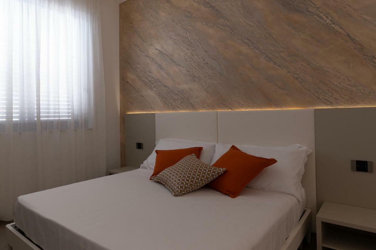 Marty Luxury Bed & Breakfast 2*