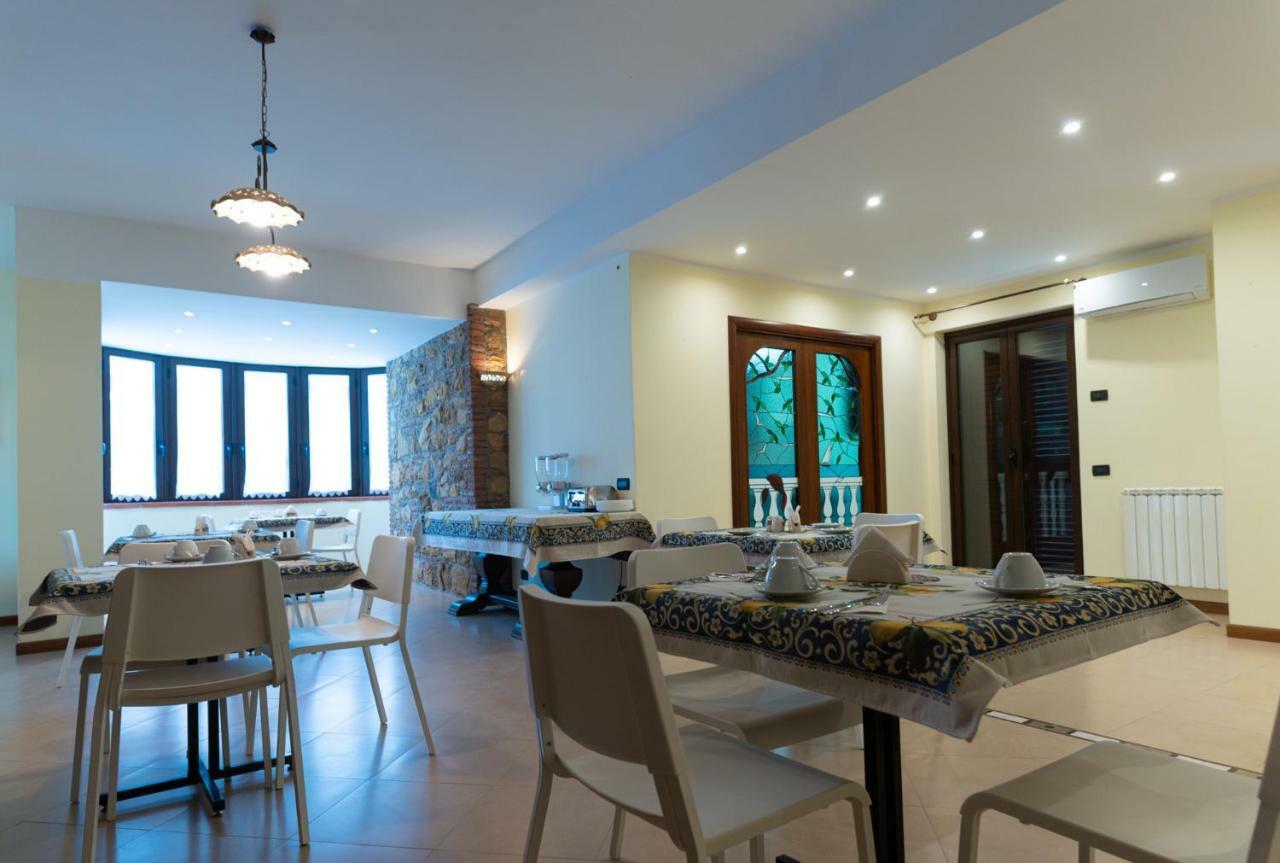 Bed & Breakfast Marty Luxury Calatabiano