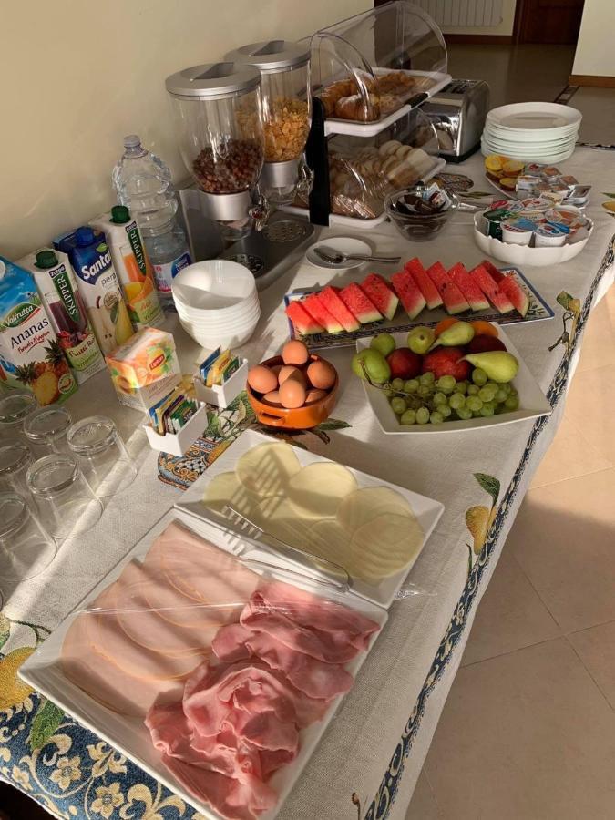 Marty Luxury Bed & Breakfast Calatabiano