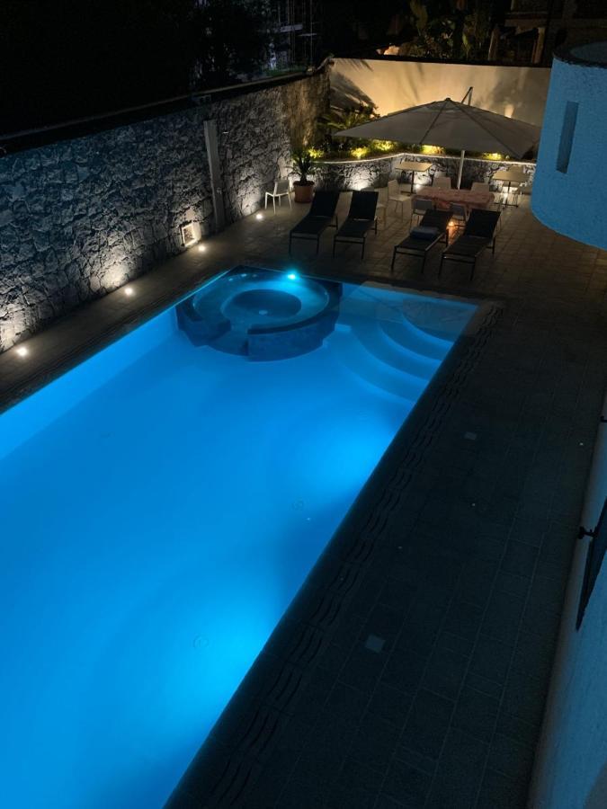 Marty Luxury 2*